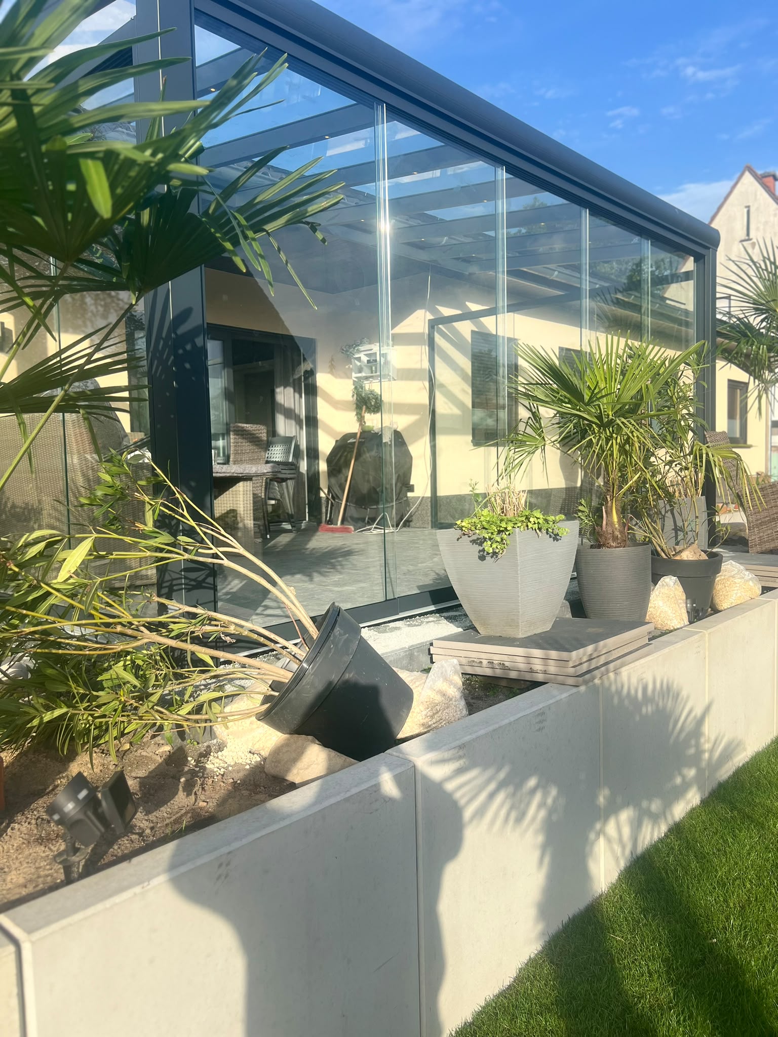 Kaltwintergarten mit Glasschiebeelementen Osnabrück